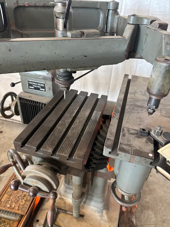 Deckel GK21 Kopierfräsmaschine Graviermaschine