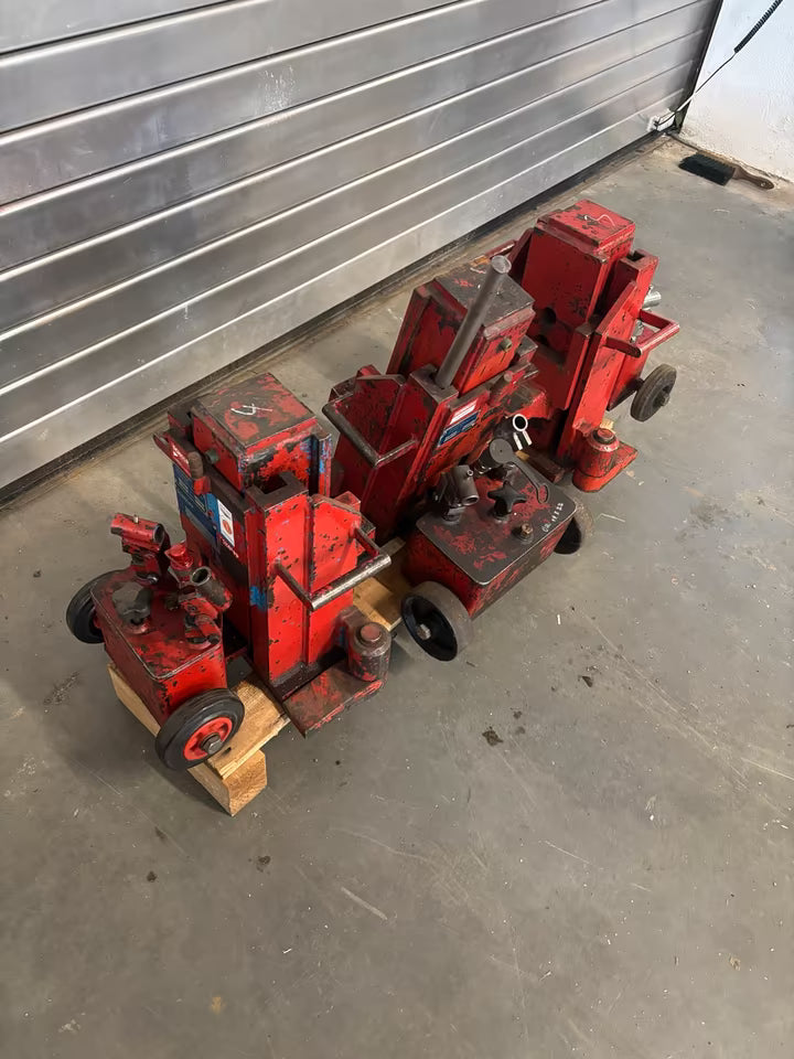 Maschinenheber Kramp H25 15 Tonnen Hydraulikheber