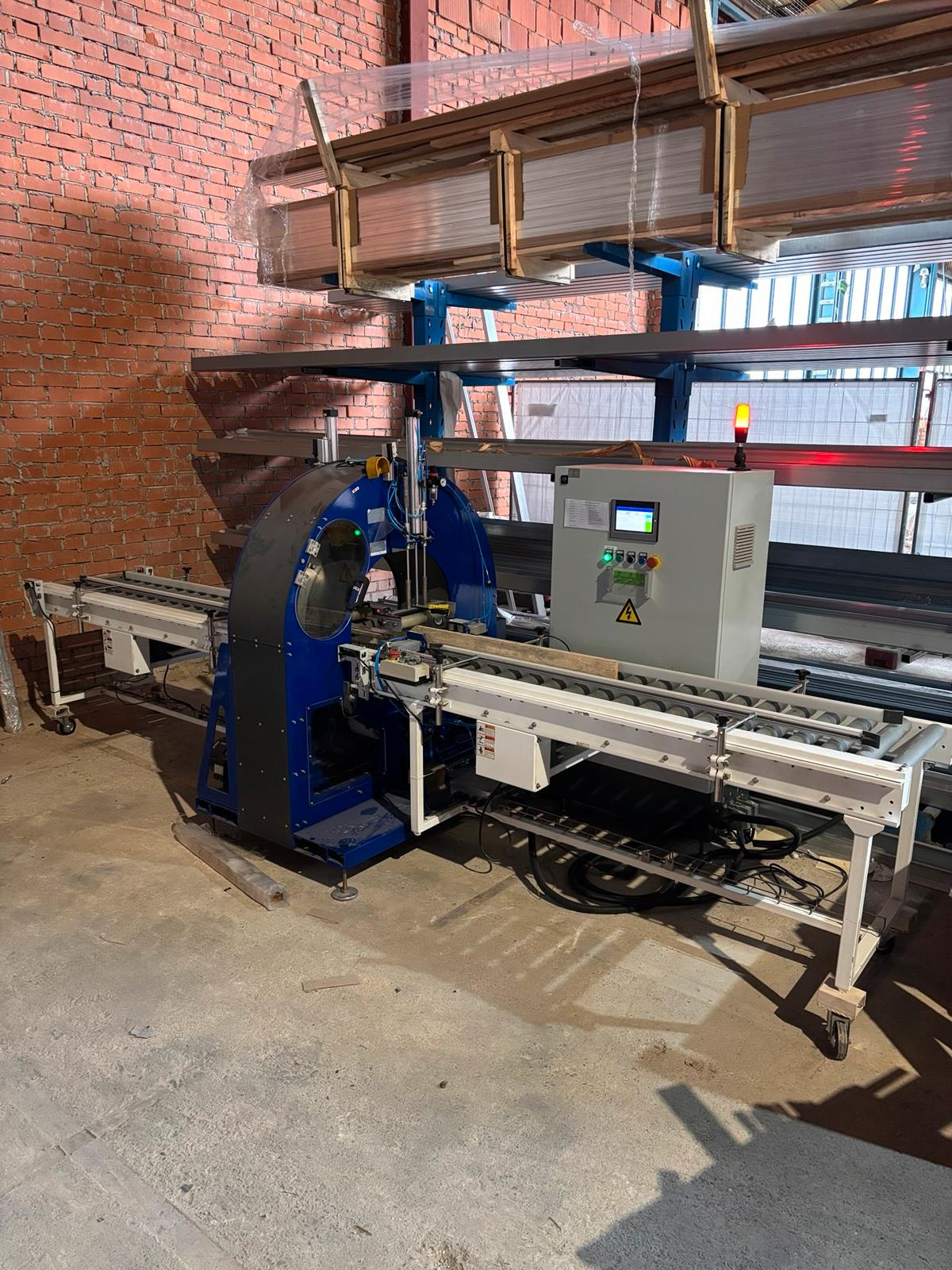 Stretchmaschine SCR-60 Verpackungsmaschine Horizontalwickler