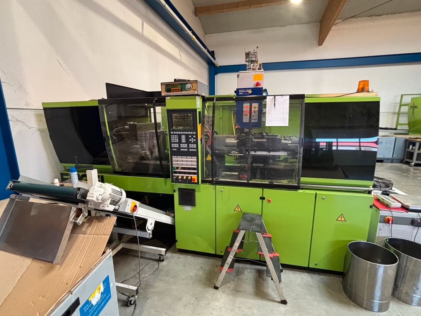 Engel ES330 / 75H Spritzgussmaschine Spritzgießen injection mold