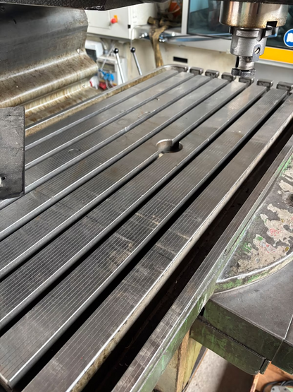 Maho MH900 Fräsmaschine Digitalanzeige Metall Fräse