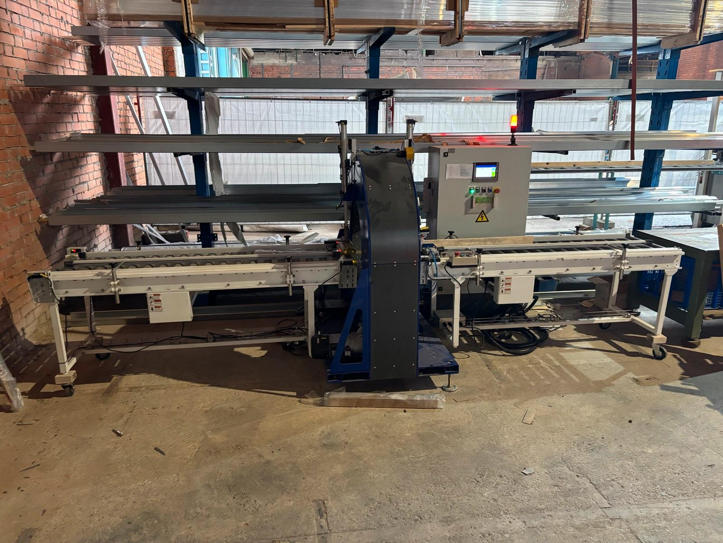 Stretchmaschine SCR-60 Verpackungsmaschine Horizontalwickler